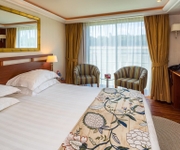 AmaDante AmaWaterways French Balcony