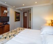 AmaDante AmaWaterways Fixed Window