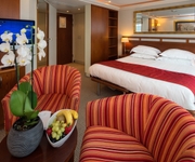 AmaLyra AmaWaterways Suite (French Balcony)