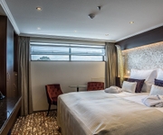 MS Robert Burns Riviera Travel Suite - Emerald Deck