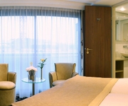 MS Jane Austen Riviera Travel Superior Suite - Ruby Deck