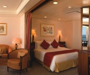 Aurora P&O Cruises Suite with Bath/Shower