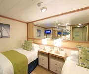 Azura P&O Cruises Inside with Shower
