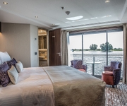 MS Lord Tennyson Riviera Travel Superior Stern Suite