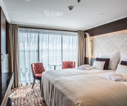 MS Lord Tennyson Riviera Travel Diamond Deck Suite