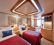 Queen Victoria Cunard Princess Grill Suite