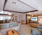 Independence of the Seas Royal Caribbean Owner's Suite - 1 Bedroom