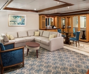 Jewel of the Seas Royal Caribbean International Ownerâs Suite - 1 Bedroom