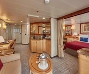 Queen Victoria Cunard Penthouse Suite