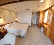 Aurora P&O Cruises Mini Suite with Bath/Shower