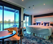 MS George Eliot Riviera Travel Deluxe Balcony Suite - Diamond Deck