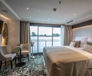 MS William Wordsworth Riviera Travel Diamond Deck Suite (Upper)