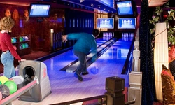 Norwegian Pearl Bowling