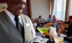 RCI_viking_lounge_040