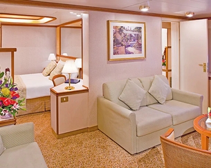 Photo of cabin: Family Suite with Balcony