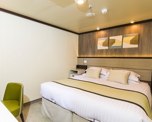 Photo of cabin: Inside