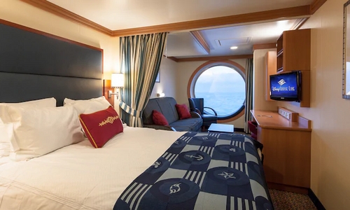 Deluxe Family Oceanview Stateroom