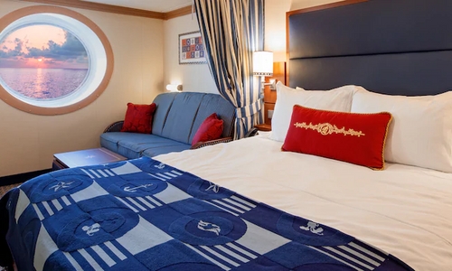 Deluxe Oceanview Stateroom