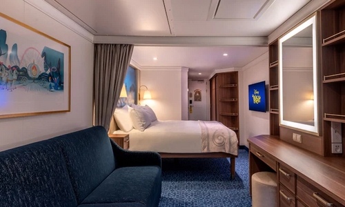 Deluxe Family Oceanview Stateroom