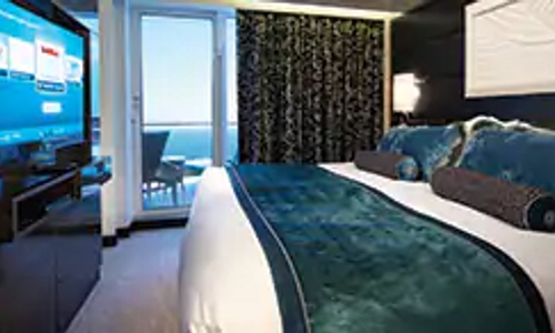 The Haven Deluxe Owner's Suite with Balcony