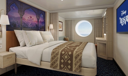 Deluxe Oceanview Stateroom