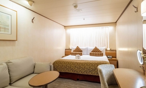 Inside Cabin (Fwd - Deck 09)
