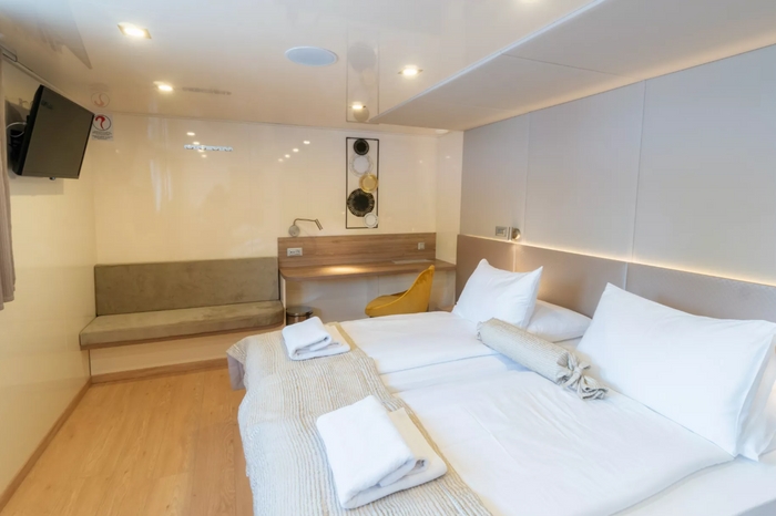 Photo of cabin: Category A (Main Deck)