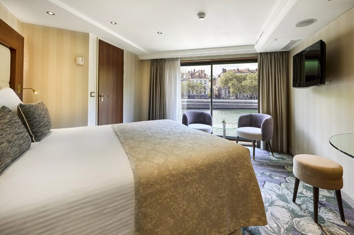 Photo of cabin: Ruby Deck- Superior Suite (Middle)