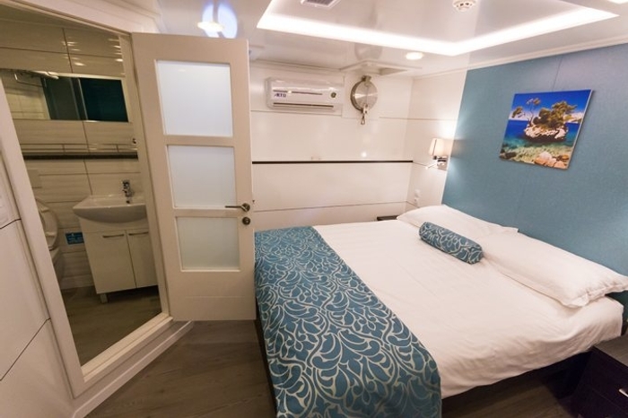 Photo of cabin: Outside Cabin - Lower Deck