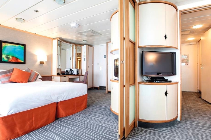 Photo of cabin: Family Suite