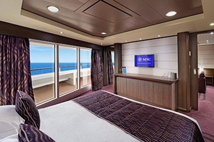 Photo of cabin: MSC YACHT CLUB EXECUTIVE & FAMILY SUITE