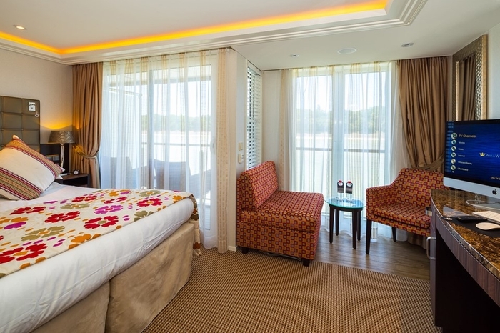 Photo of cabin: Twin Balcony