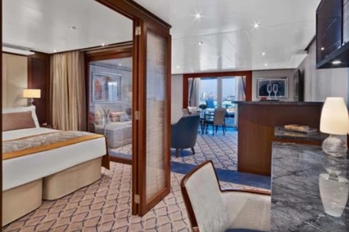 Photo of cabin: Spa Penthouse Suite