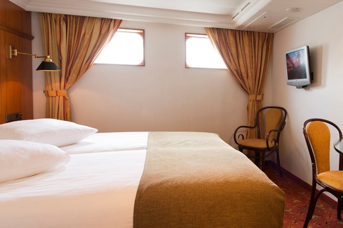 Photo of cabin: Standard Cabin - Emerald Deck