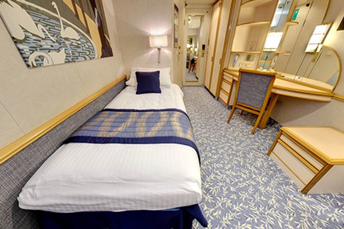 Photo of cabin: Single Interior