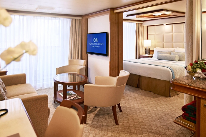 Photo of cabin: Penthouse Suite With Balcony