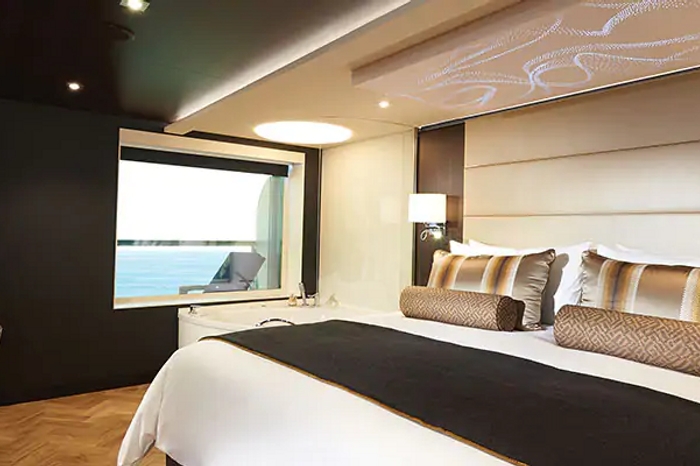 Photo of cabin: The Haven Spa Suite with Balcony