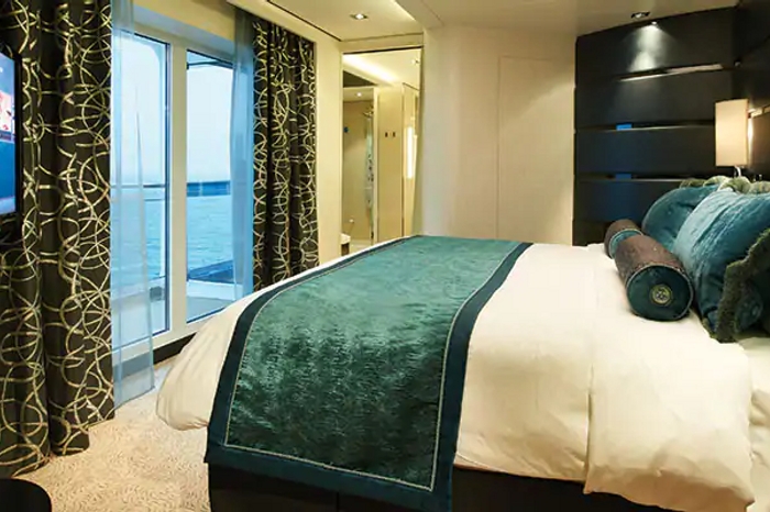 Photo of cabin: Deluxe Owner's Suite with Large Balcony