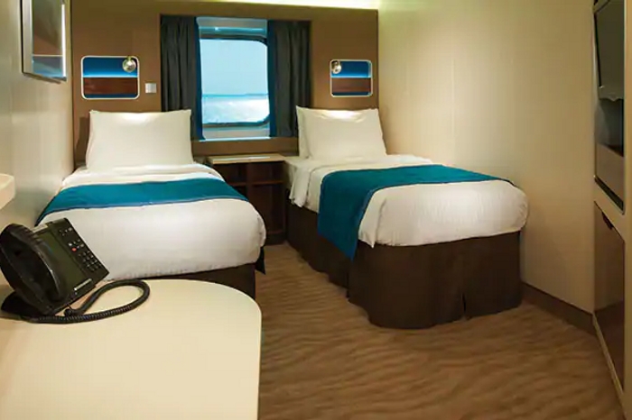 Photo of cabin: Mid-Ship Oceanview with Large Picture Window