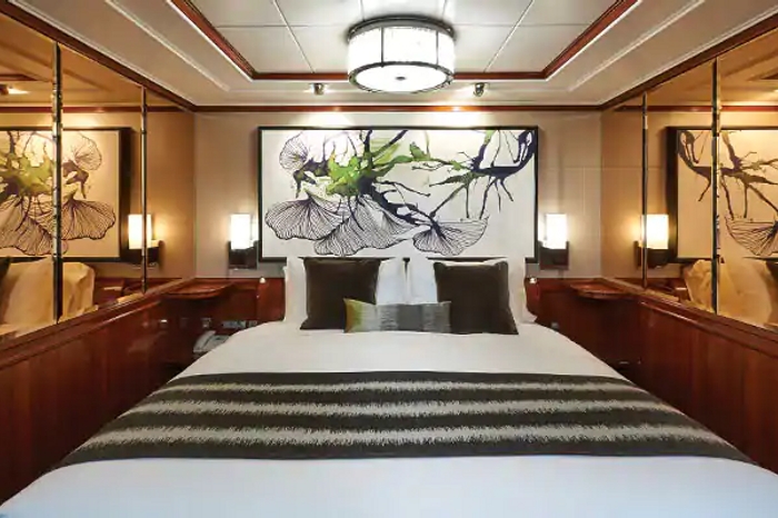 Photo of cabin: The Haven Courtyard Penthouse with Balcony