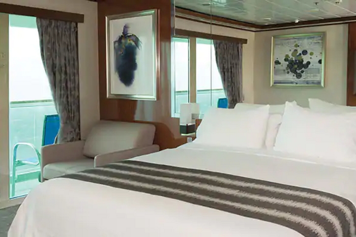 Photo of cabin: The Haven Deluxe Owner's Suite with Large Balcony