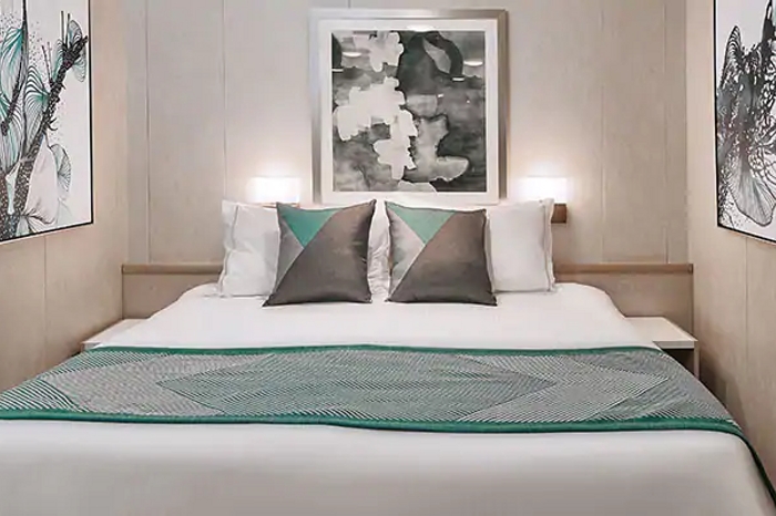 Photo of cabin: Inside