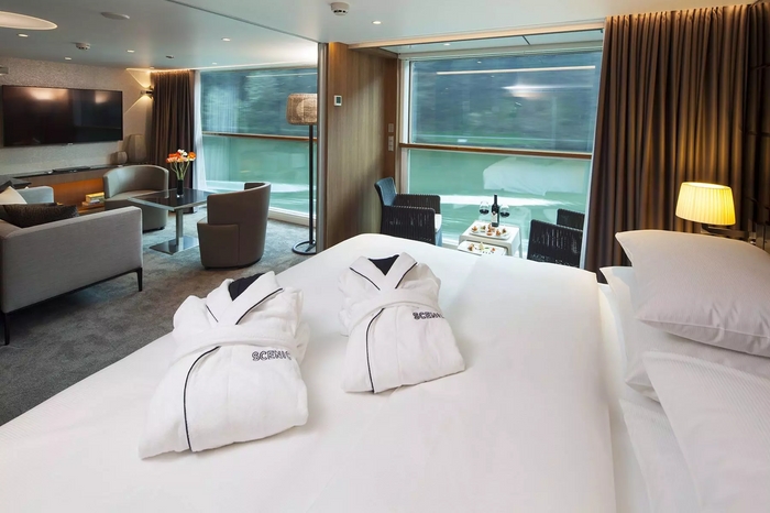 Photo of cabin: Royal Balcony Suite