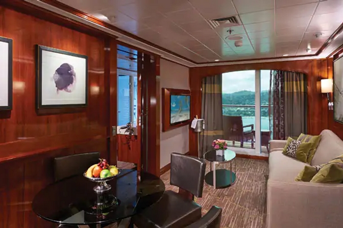 Photo of cabin: The Haven 2-Bedroom Family Villa with Balcony