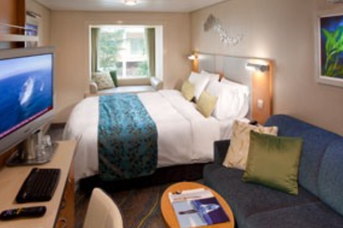 Photo of cabin: Connecting Interior