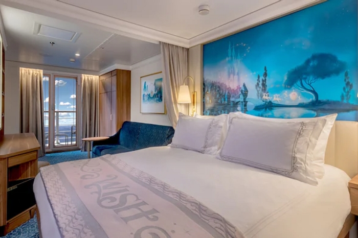 Photo of cabin: Deluxe Family Oceanview Stateroom with Verandah