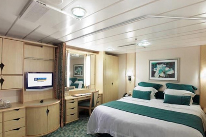 Photo of cabin: Spacious Interior