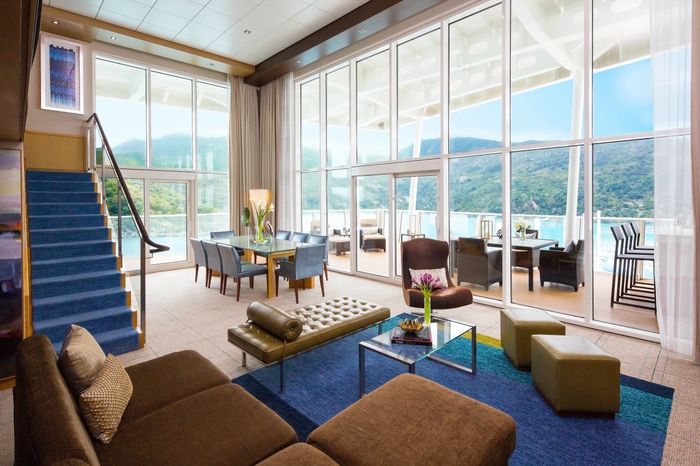 Photo of cabin: Royal Loft Suite