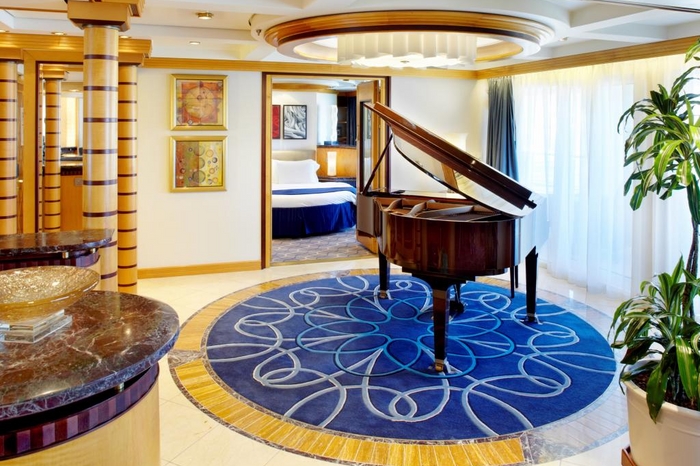 Photo of cabin: Royal Suite