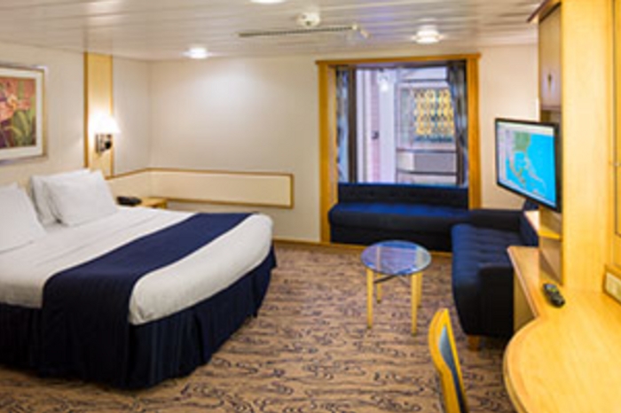 Photo of cabin: Promenade View Interior